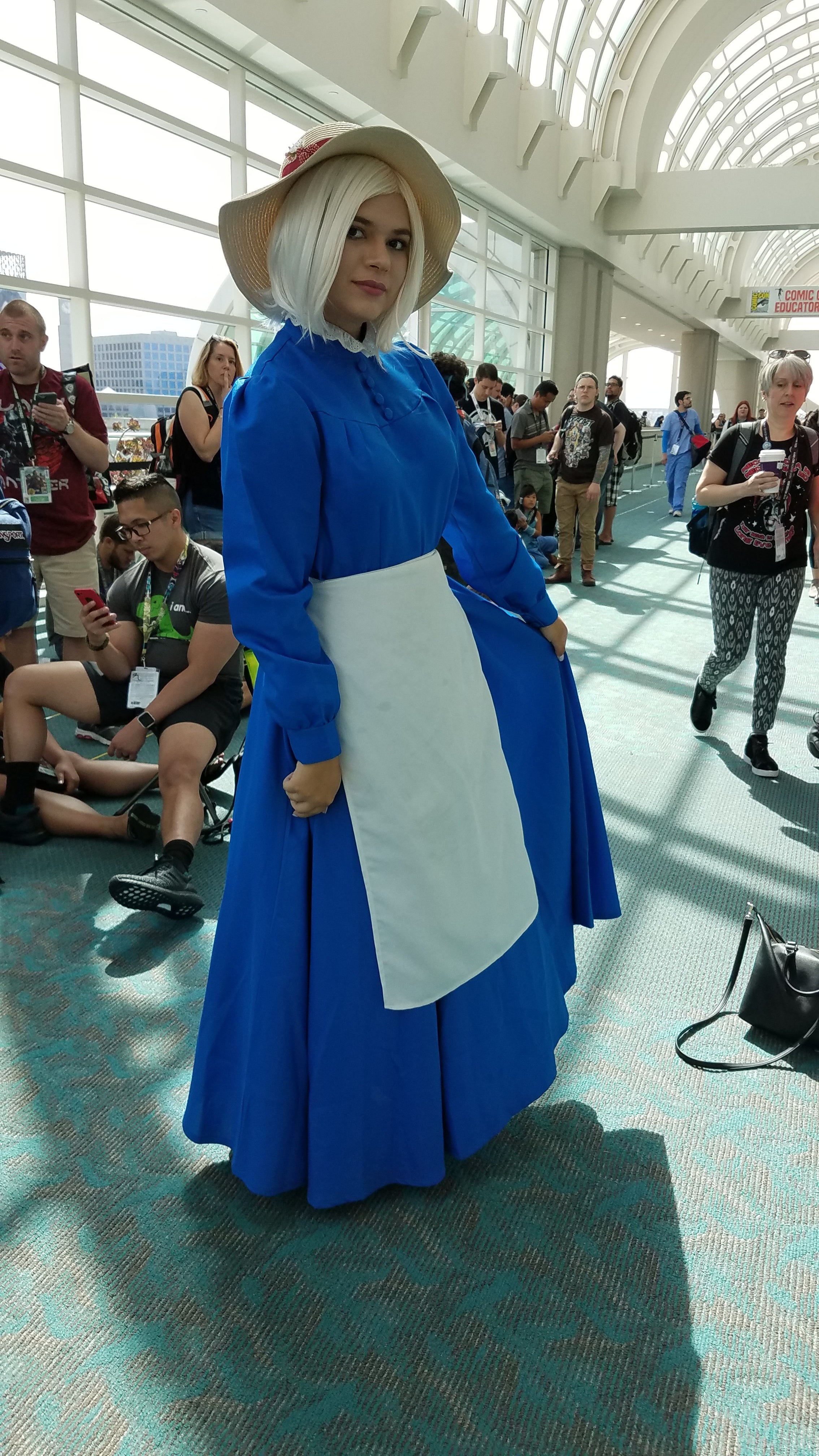 How to Cosplay Sophie Hatter: A Complete Howl’s Moving Castle Costume ...