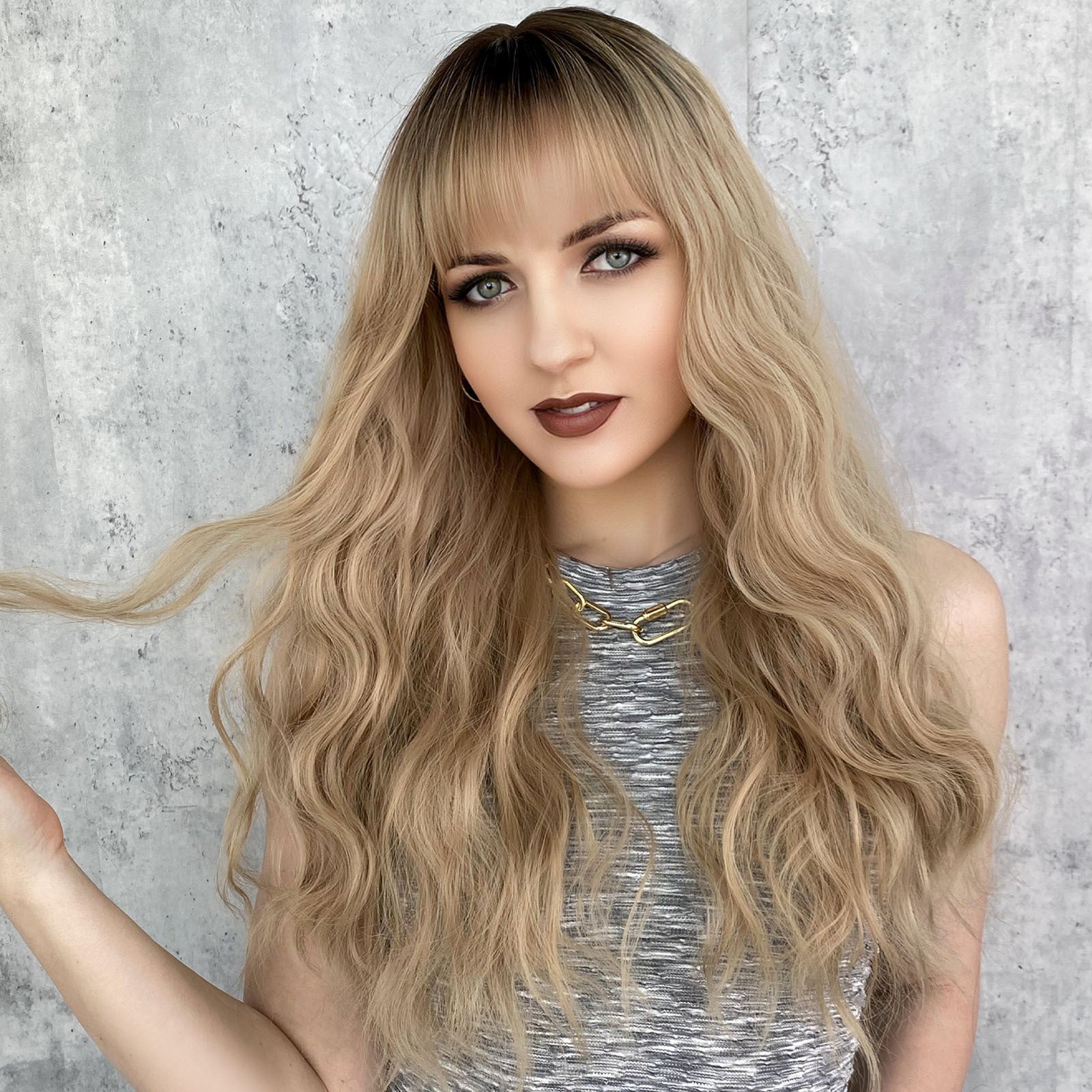 Light Gray 26-Inch Dark Blonde Wavy Wig - Everyday Fashion (Long Rose Net) (FEVERCOS)