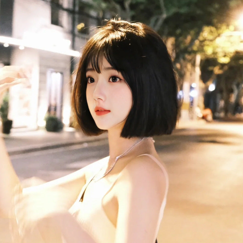 Blunt Cut Short Bob Wig - Urban Fashion (Straight Bangs) (FEVERCOS)