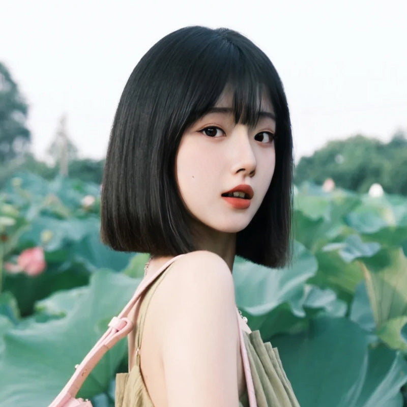 Blunt Cut Short Bob Wig - Urban Fashion (Straight Bangs) (FEVERCOS)