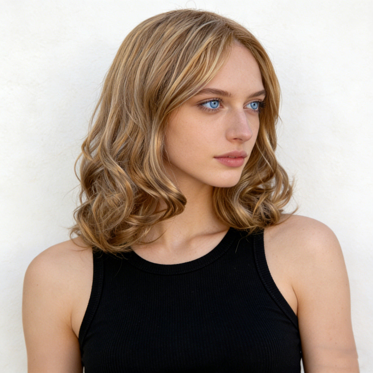 White Smoke Gold Brown Mixed Wavy Wig - Everyday Fashion (Mid-Length Middle Part) (FEVERCOS)